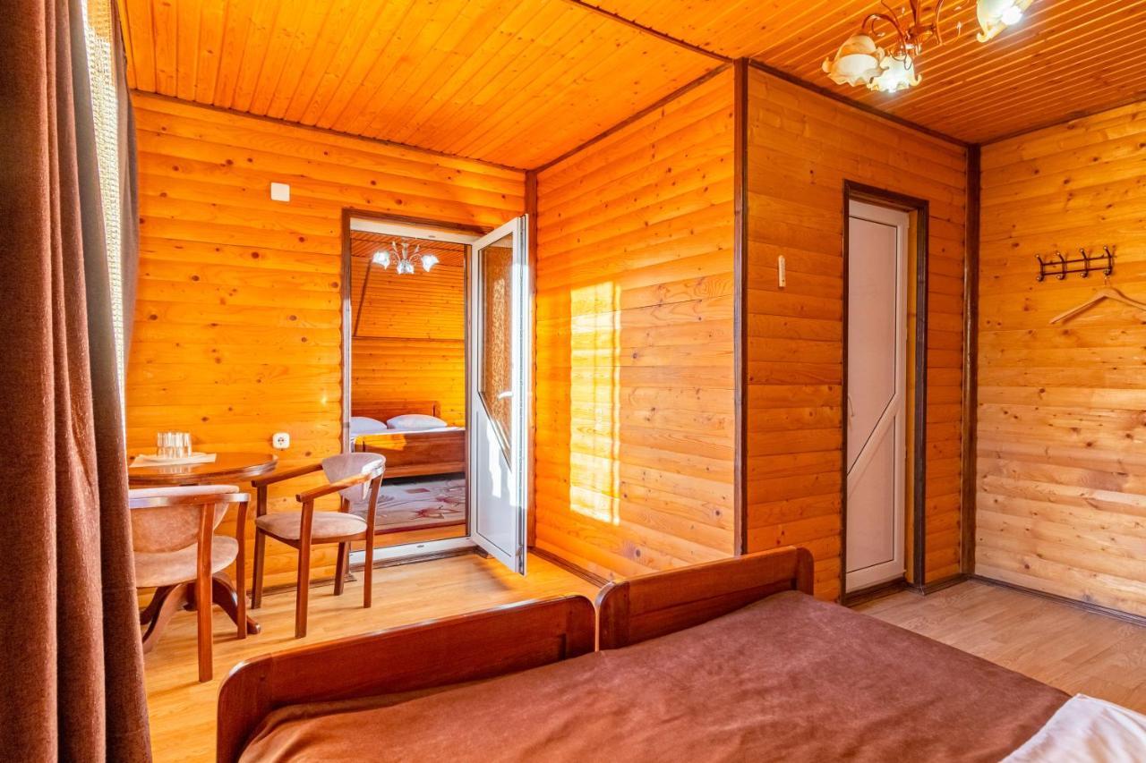 Hotel Гуцульська Світлиця Bukowel Exterior foto