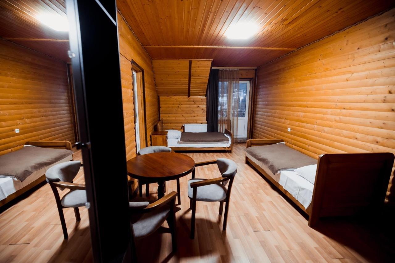 Hotel Гуцульська Світлиця Bukowel Exterior foto